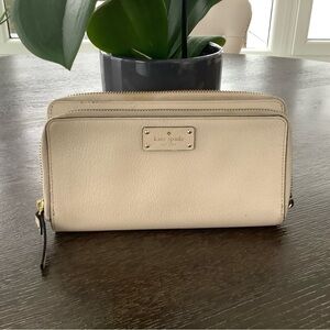 Kate Spade Beige Wallet with Gold Details